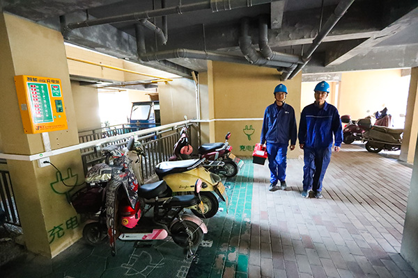 “小電驢”充電更安全了！寧?？h24393個(gè)充電接口完成升級(jí)改造