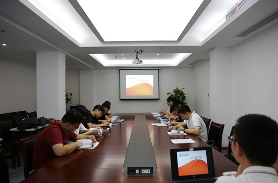 國(guó)網(wǎng)寧波奉化區(qū)供電：扣好從業(yè)“第一粒紐扣”，開(kāi)啟新員工廉潔守護(hù)