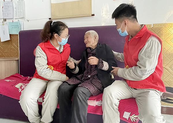 大唐臨汾熱電公司開展“人間重晚情，愛助夕陽紅”志愿服務(wù)活動
