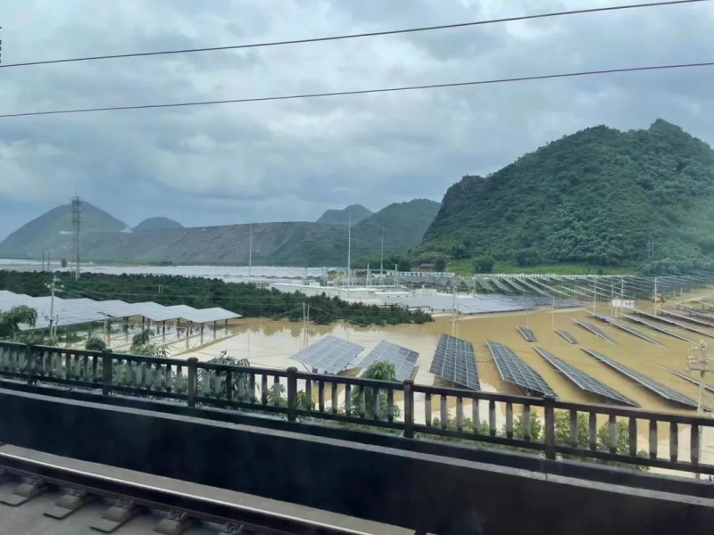 地面電站秒變漂浮電站，又一光伏電站被水淹！