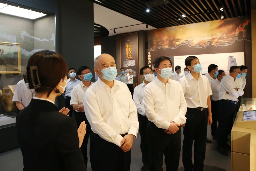 周國平會見中國電信集團(tuán)黨組書記、董事長柯瑞文