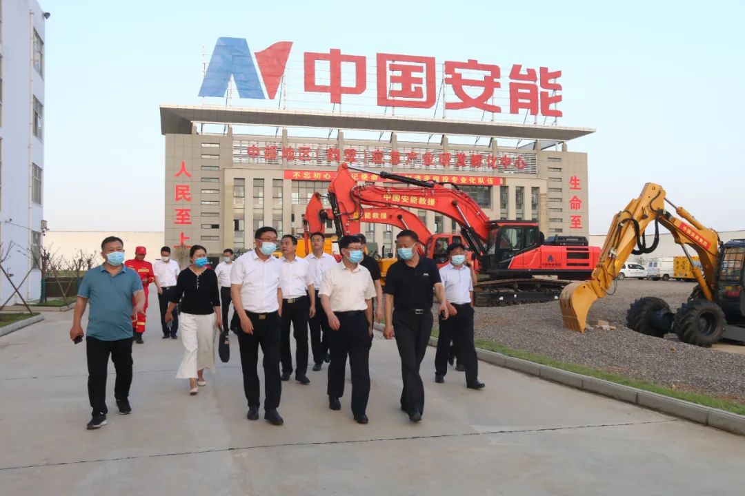 周慶豐赴河南鶴壁、新鄉(xiāng)開展商務(wù)活動