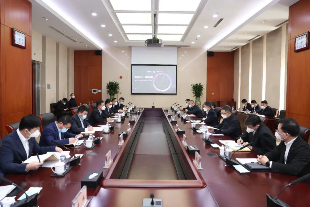 華能集團黨組書記、董事溫樞剛會見金風科技董事長武鋼