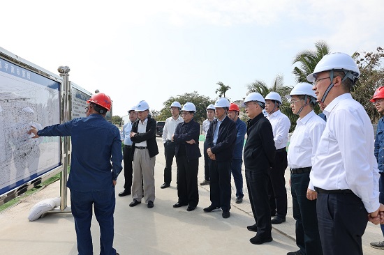 華能集團(tuán)外部董事到海南分公司及昌江、石島灣核電基地調(diào)研