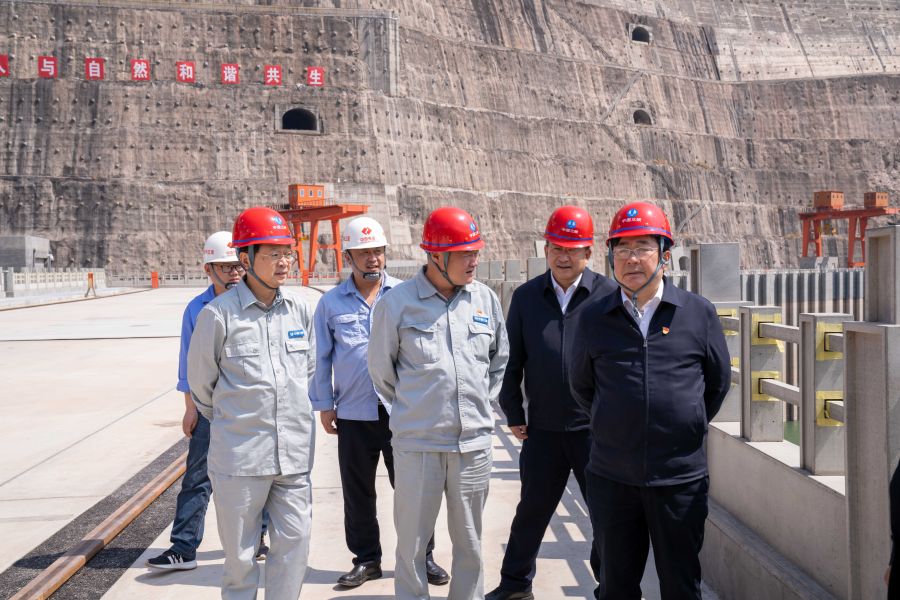 國資委黨建局局長、央企團工委書記姚煥調(diào)研白鶴灘水電站
