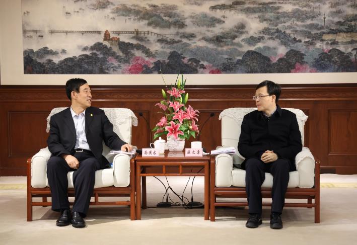 中國能建黨委副書記、總經(jīng)理孫洪水與南京市市長陳之常會談
