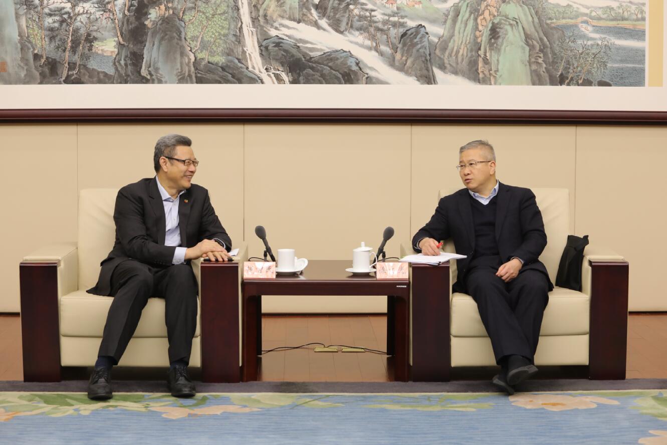 國(guó)家電投黨組書記、董事長(zhǎng)錢智民拜會(huì)浙江省委常委、常務(wù)副省長(zhǎng)徐文光