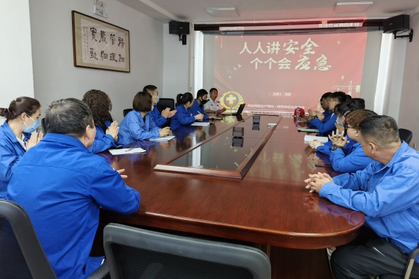 烏海市千里山供電公司：開展消防培訓(xùn)，提升應(yīng)急能力