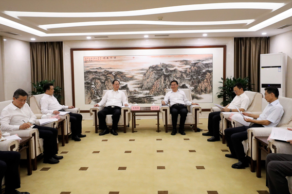國務(wù)院國資委黨委書記、主任張玉卓會(huì)見湖南省委副書記、省長毛偉明