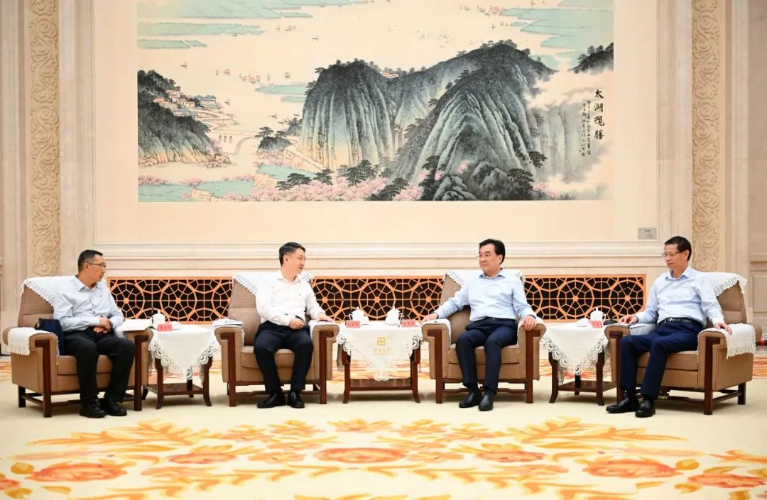 華能集團(tuán)黨組書記、董事長(zhǎng)溫樞剛拜會(huì)江蘇省委書記信長(zhǎng)星、省長(zhǎng)許昆林