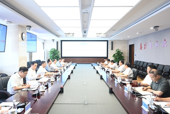 中國電建黨委書記、董事長丁焰章與中國南水北調(diào)集團黨組書記、董事長蔣旭光會談