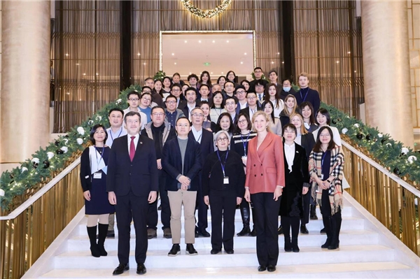 愛旭持續(xù)發(fā)力中歐新能源市場(chǎng)，為零碳未來(lái)注入更多活力