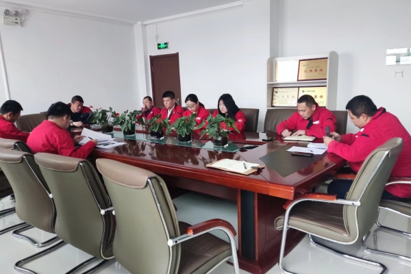 內蒙古電力集團烏海千里山供電公司：嚴明紀律，廉潔過節(jié)