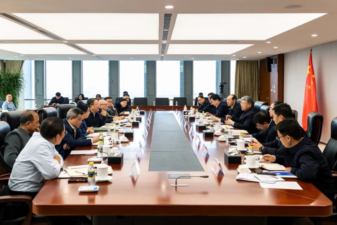 國家能源集團(tuán)董事長劉國躍會見廣西壯族自治區(qū)政府黨組成員、國資委黨委書記秦如培