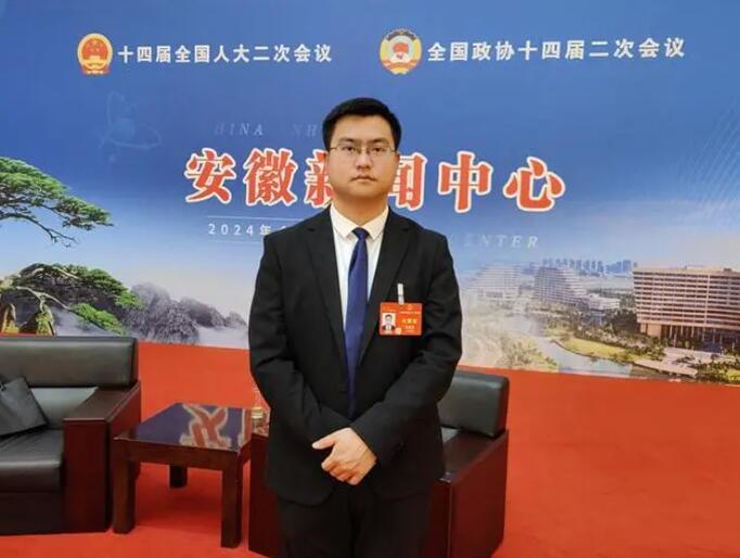 全國人大代表、國軒高科姚金?。簶?biāo)準(zhǔn)、技術(shù)、產(chǎn)業(yè)鏈多管齊下，推動電化學(xué)儲能產(chǎn)業(yè)高質(zhì)量發(fā)展