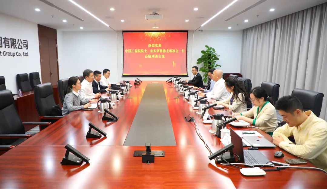 中國電氣裝備黨委書記、董事長李洪鳳會見中國工程院院士、山東省科協(xié)主席凌文
