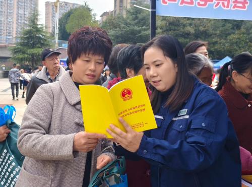 國網(wǎng)壽寧縣供電公司弘揚(yáng)憲法精神 營(yíng)造知“憲”守法氛圍