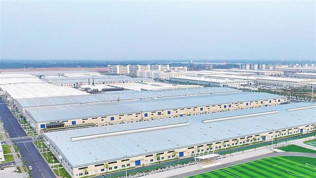 精彩“出?！保袊?guó)新能源汽車(chē)駛向全球