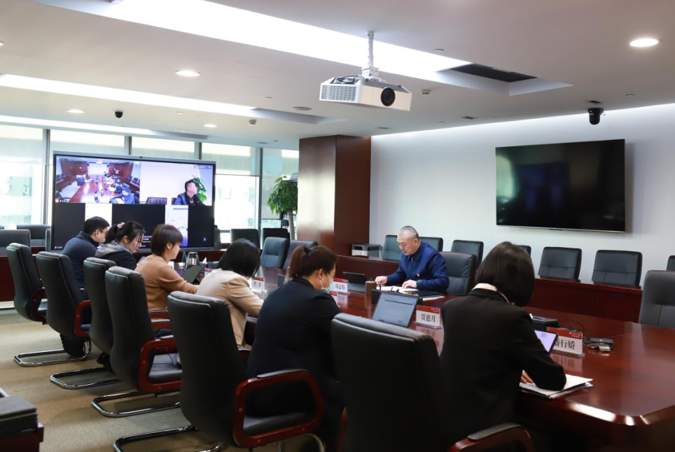 華電物資公司組織召開2025年第1次紀委會暨紀委中心組學(xué)習研討