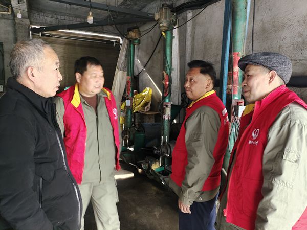 湖北竹溪供電公司嚴(yán)明從業(yè)紀(jì)，擦亮服務(wù)窗